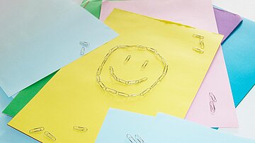 Bild führt zum E-Mail-Kurs „Stark durch die Krise"