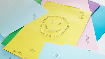 Bild führt zum E-Mail-Kurs „Stark durch die Krise"