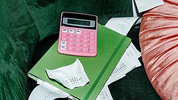 Bild führt zum E-Mail-Kurs „Gehalt verhandeln"