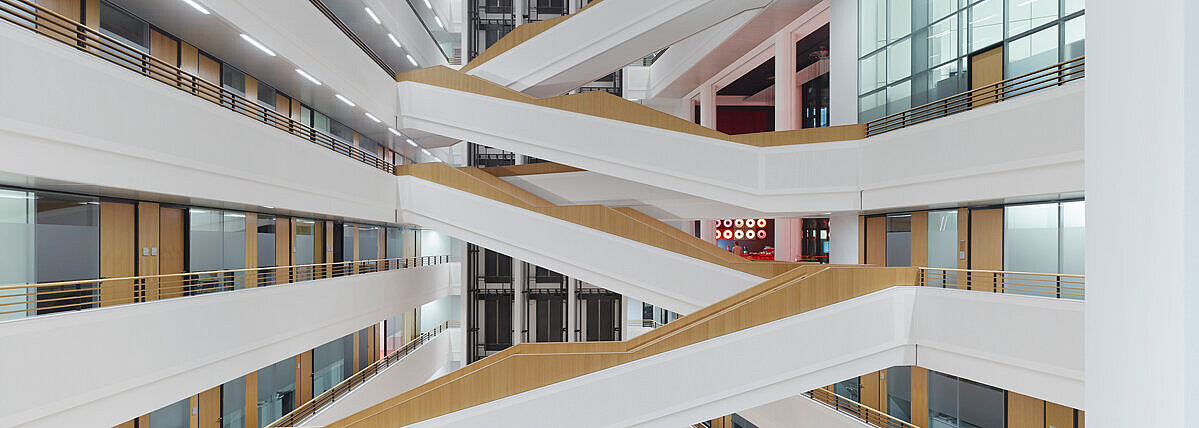 SPIEGEL Verlagsgebäude – Atrium